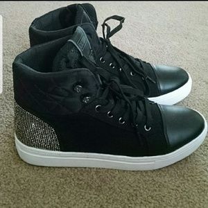 Guess Sneakers